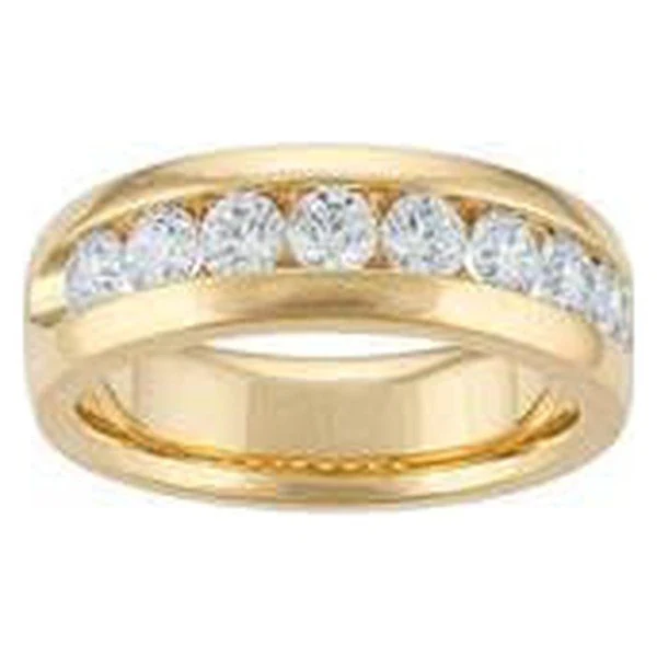 Men's Band in yellow gold