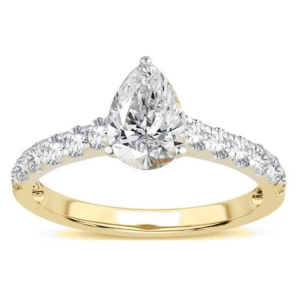Pavé Bridal Set · Pear in yellow gold