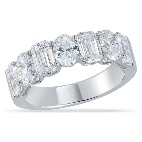 Fancy Shape Band in white gold