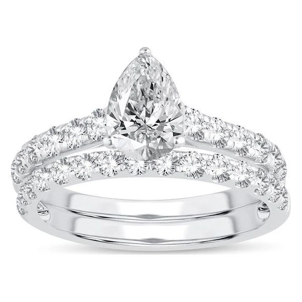 Pavé Bridal Set · Pear in white gold