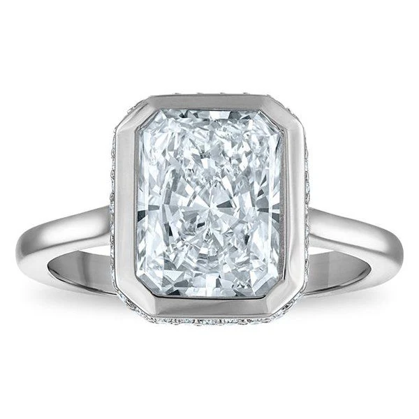 Bezel Solitaire Plus · Radiant in white gold