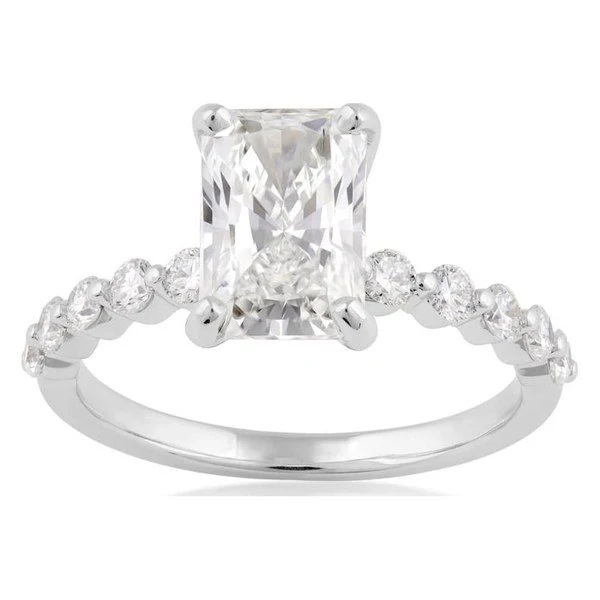 Floating Side-Stone · Radiant in white gold